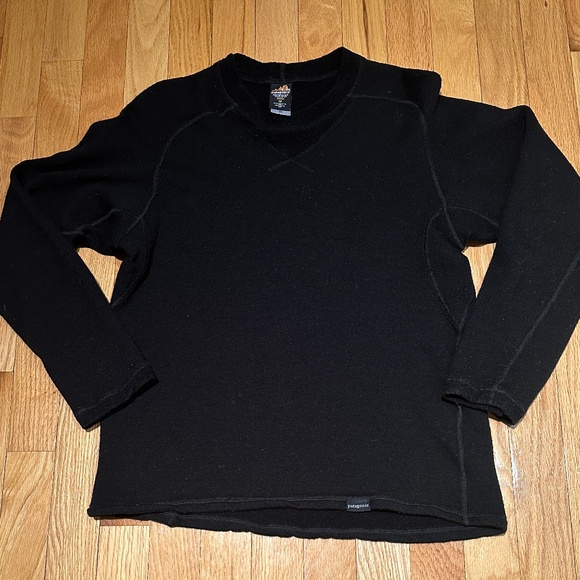 Patagonia Performance Baselayer Merino Wool Black Sweater Top Size S/M - Picture 1 of 10